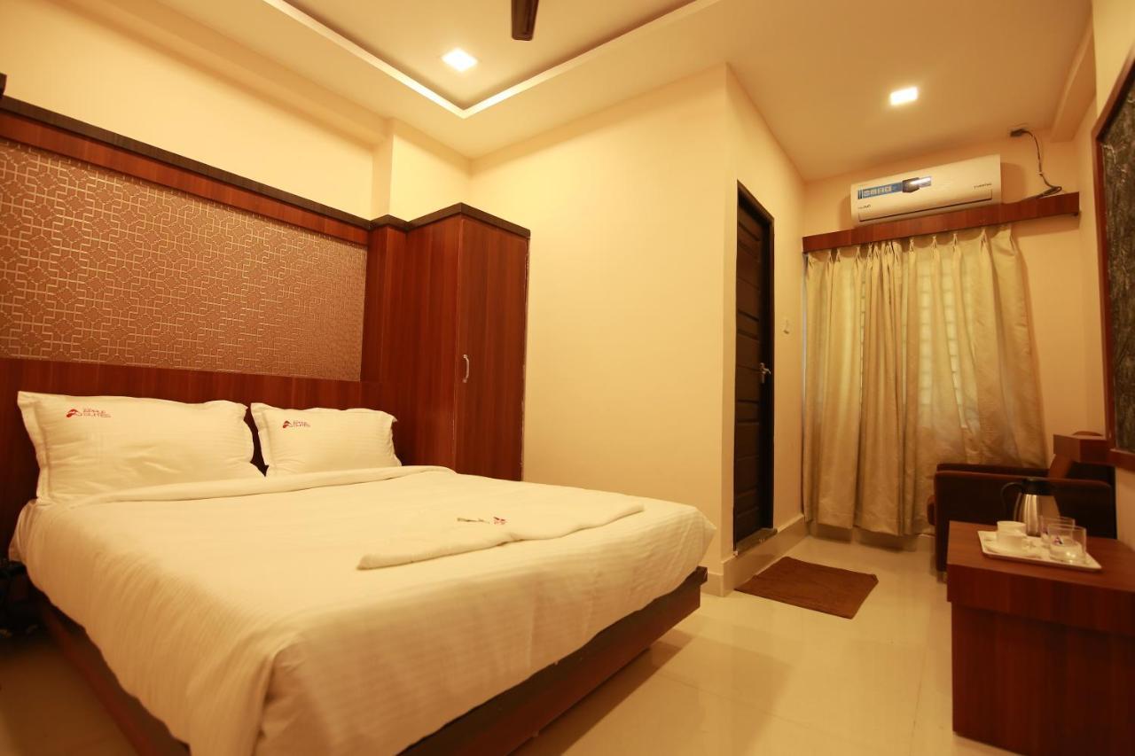 Hotel Apple Suites บังกาลอร์ ภายนอก รูปภาพ